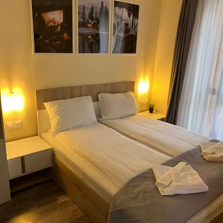 Apartman Grand 1 *